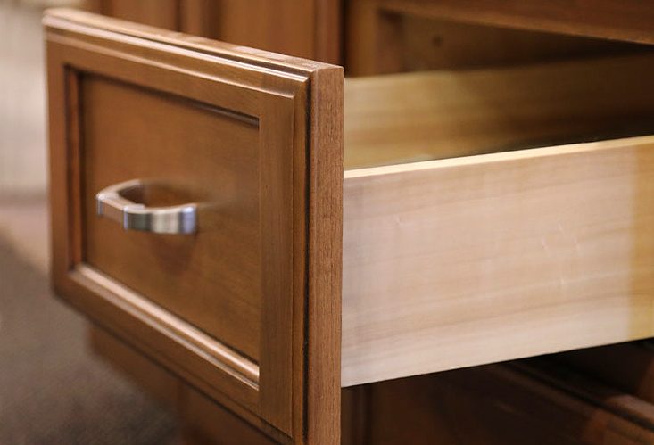 How Does Drawer Laser Engraving Work?